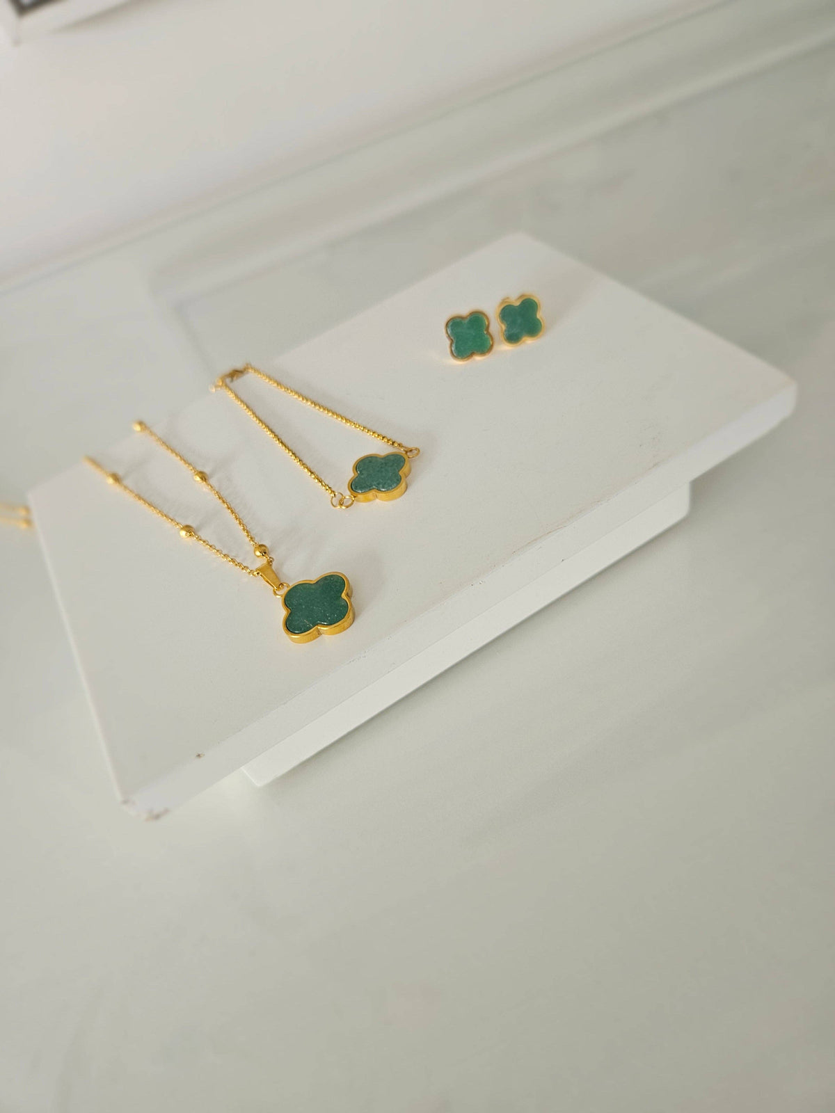 Green Aventurine Clover Jewellery Set - Bracelet, Necklace or Stud Earrings
