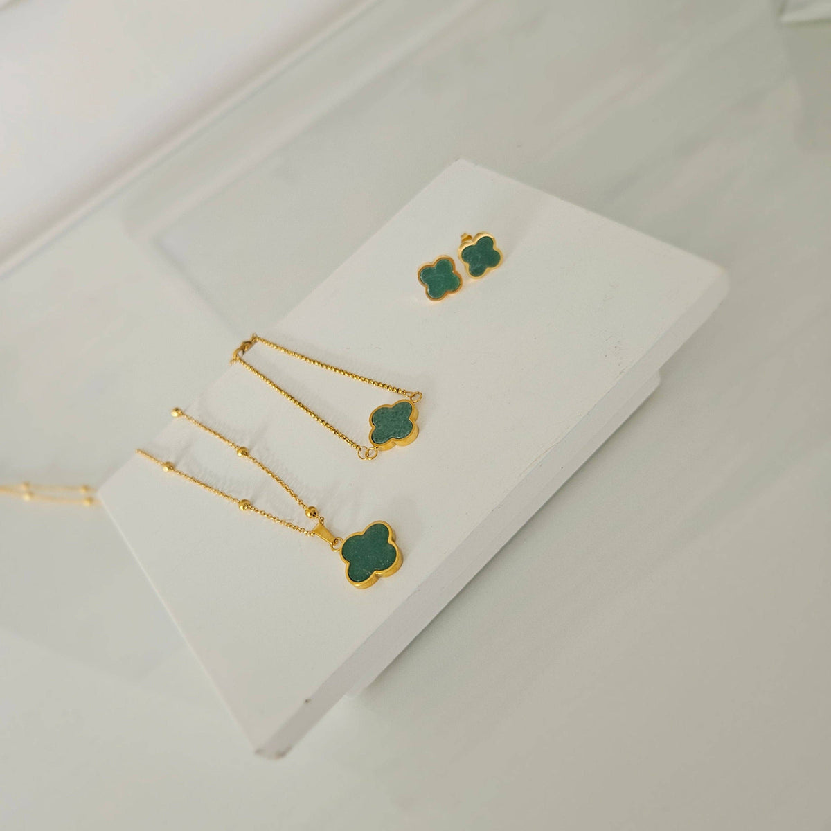 Green Aventurine Clover Jewellery Set - Bracelet, Necklace or Stud Earrings