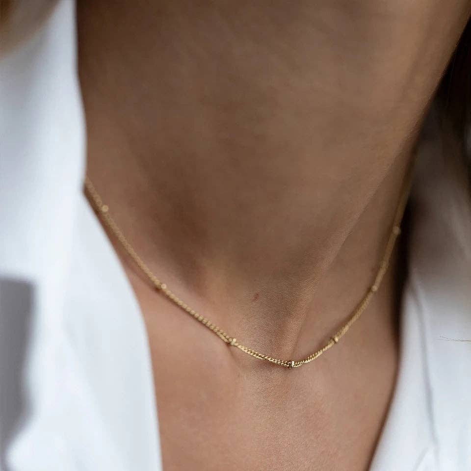 Essentials Chain Choker Necklace | Gold or Silver Minimalist Jewellery